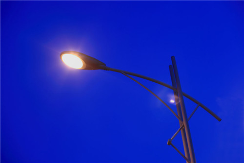 石家(jiā)莊路(lù)燈